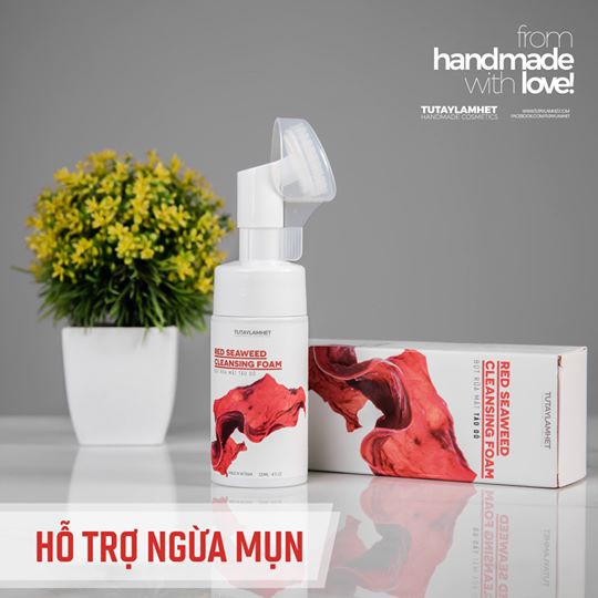 Bọt rửa mặt tảo đỏ