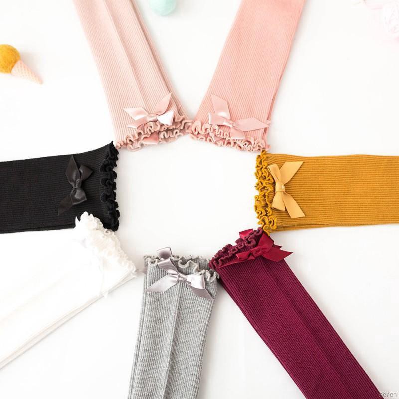 Đôi vớ đính nơ dễ thương đáng yêu dành cho bé gái