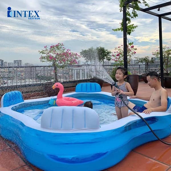 Hồ bơi cho bé Intex 56475, bể phao người lớn dài 2m29 có thể chơi 4-5 bé hình vuông có ghế, bảo hành 12 tháng