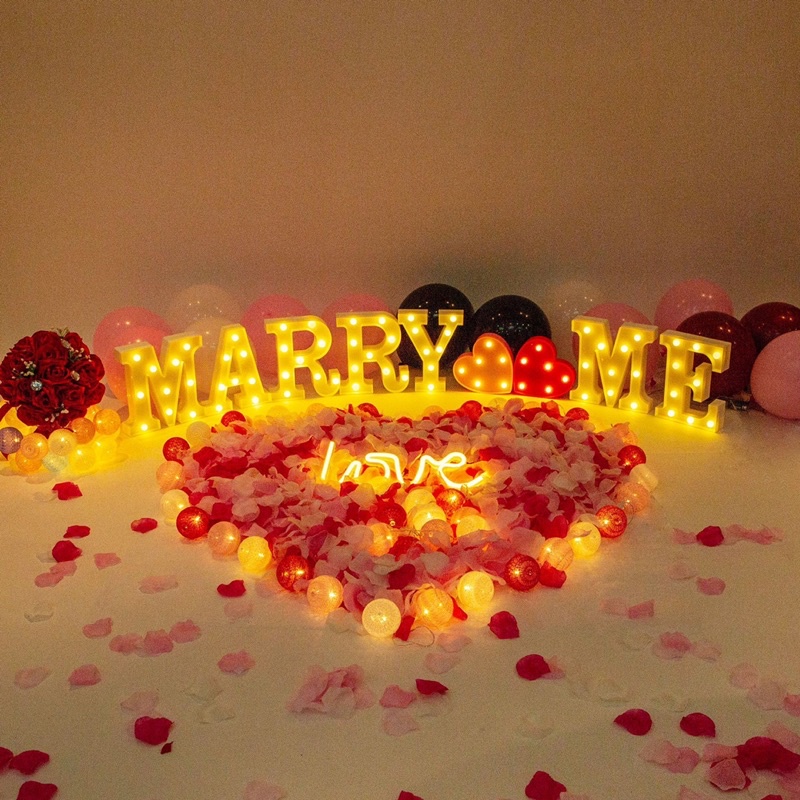 Đèn LED 26 Chữ Cái Và Chữ Số Bản To Đẹp Trang Trí Các Ngày Kỉ Niệm Ngày Lễ