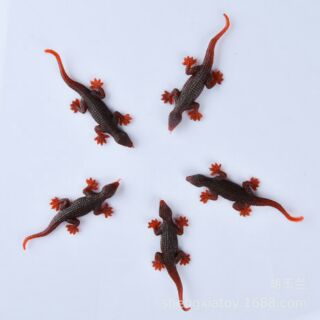 Đồ chơi Thằn lằn giả bằng su nhện giả bằng su trò đùa trêu chọc