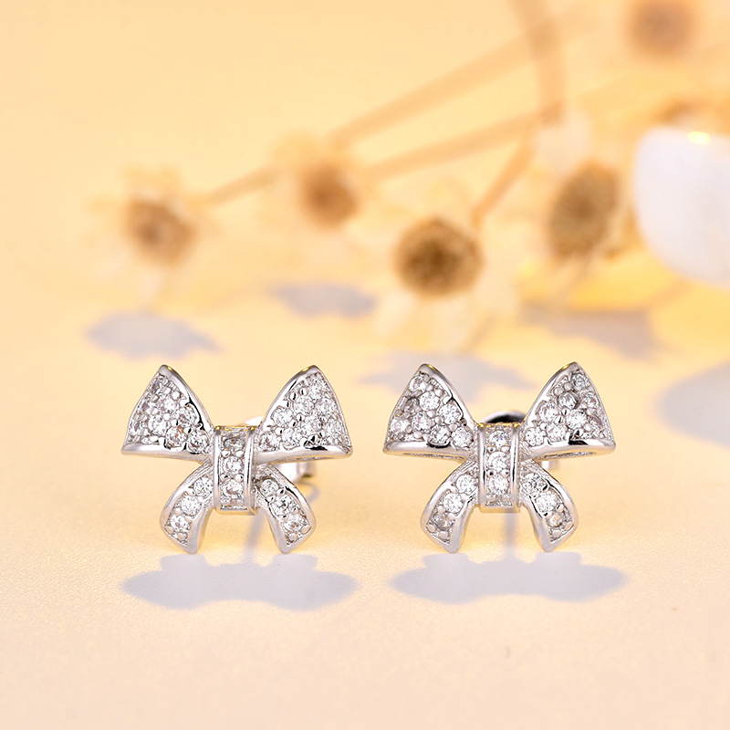 Bông tai thắt nơ Zircon 925 Sterling Silver Women Thời trang Bạch kim Stud Phụ kiện phong cách Hàn Quốc Đồ trang sức QE545