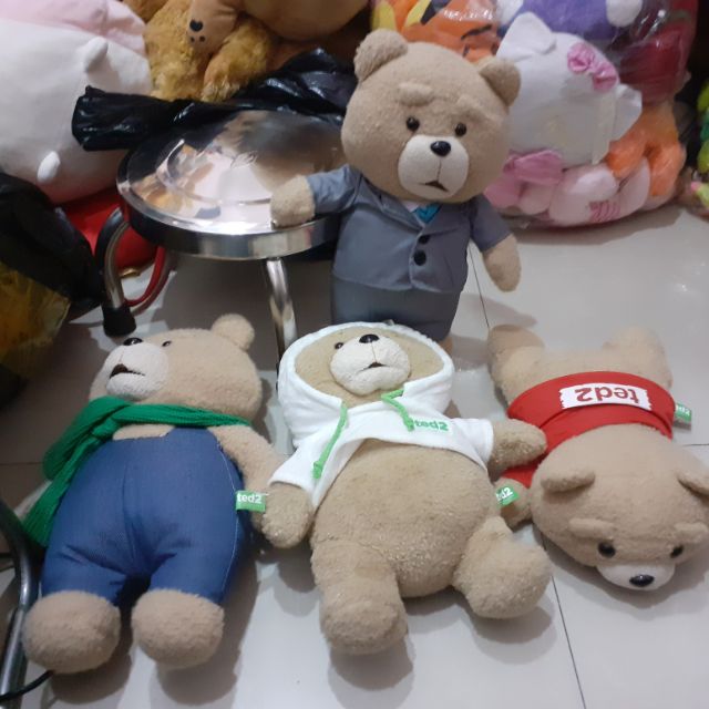 Combo gấu bông đủ loại lớn và nhỏ chất liệu mới còn mạc và rất ư là ok nha cả nha . Ai thấy ưng ý thì ib em nha .