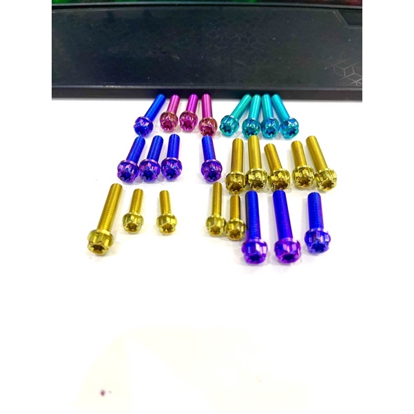 Ốc titan gr5 4li10 4li15 4li20 5li10 5li20 5li25 trụ đầu salaza