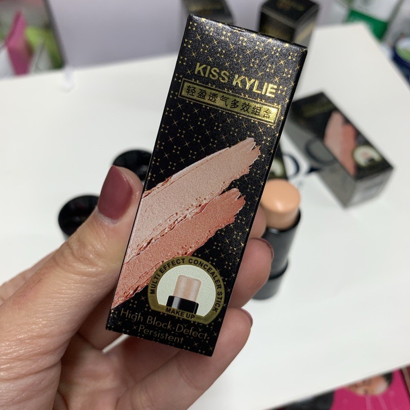 BÚT CHE KHUYẾT ĐIỂM DẠNG KEM NỘI ĐỊA TRUNG | BigBuy360 - bigbuy360.vn