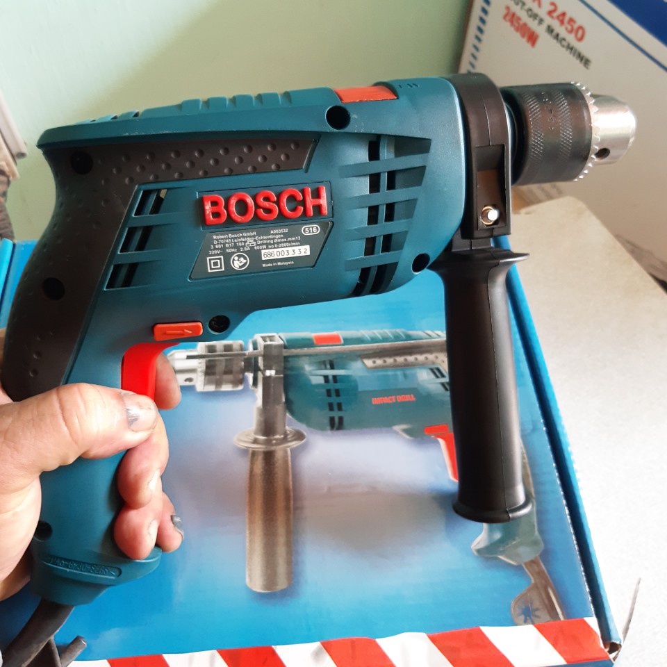 Máy khoan tường bê tông, khoan sắt, khoan gỗ 13 ly Bosch