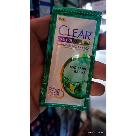 Dây 12 gói dầu gội Clear mát lạnh bạc hà