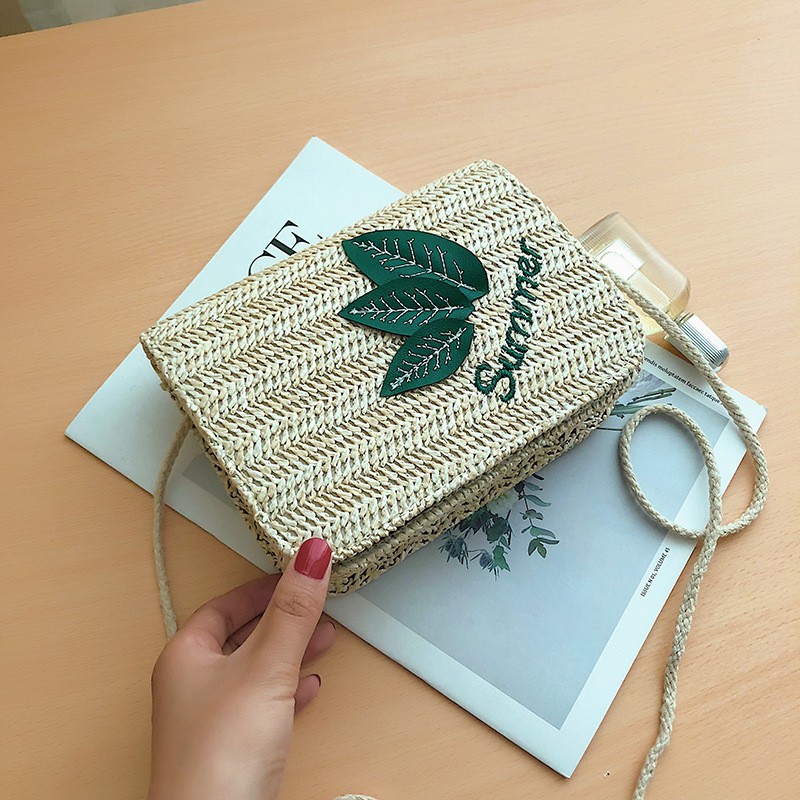 Túi đeo chéo nữ mây đan hình chiếc lá thời trang Hàn Quốc đẹp giá rẻ