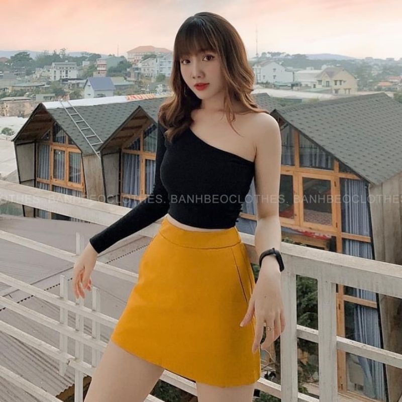 Áo lệch một tay khoe vai sexy