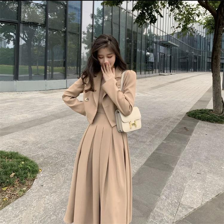 Đầm hai dây phong cách Pháp thời trang mùa thu năm 2021 cho nữ | BigBuy360 - bigbuy360.vn