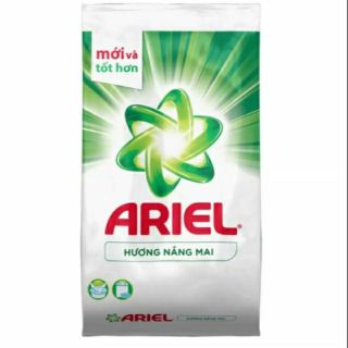 Bột giặt Ariel hương nắng mai và hương downy 5,5kg.