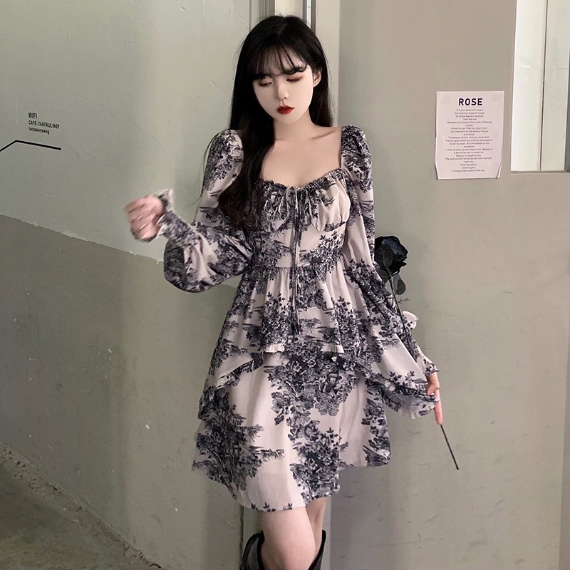 Đầm tay dài in hoa thời trang mùa thu Pháp 2021
