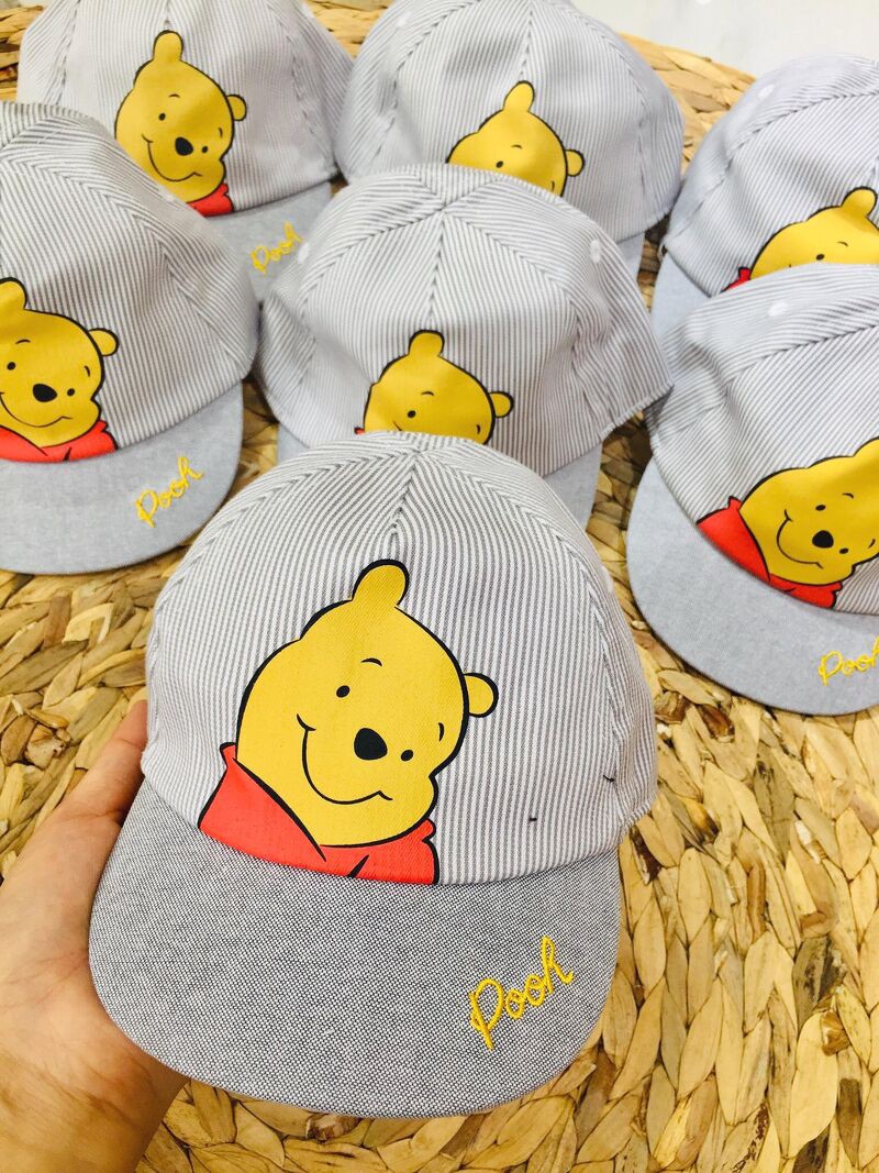 Mũ bé trai xám Hình GẤU Pooh