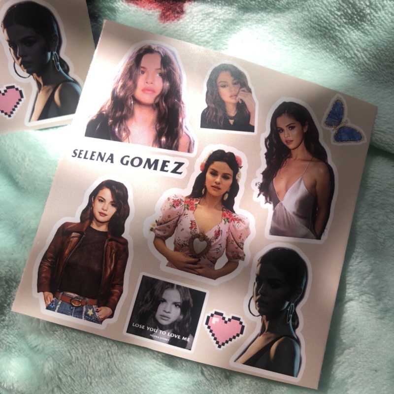 Sticker Dán Hình Selena gomez