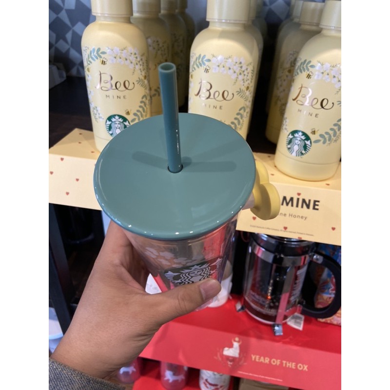 Lễ tình yêu Valentine Day -Bình nhựa giữ nhiệt 2 lớp thương hiệu Starbucks.