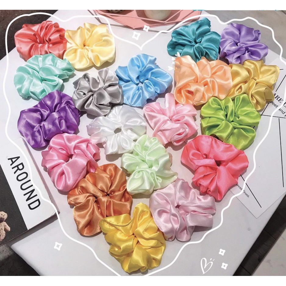 Cột tóc vải scrunchies màu trơn bóng