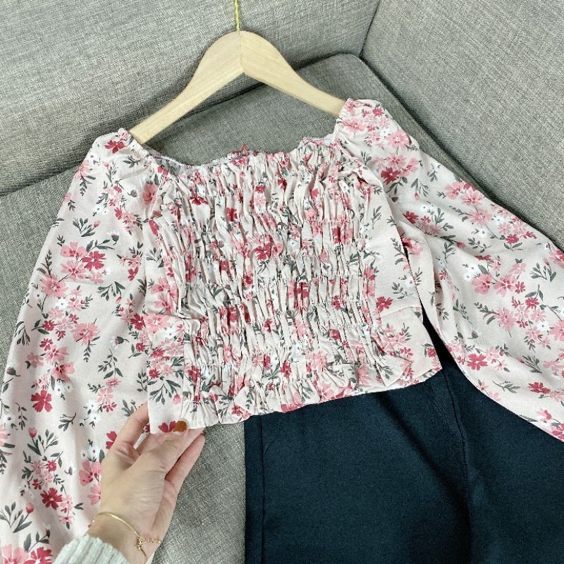 [FREESHIP] SÉT ÁO HOA CHUN NGỰC CỔ VUÔNG MIX QUẦN ỐNG XUÔNG | BigBuy360 - bigbuy360.vn