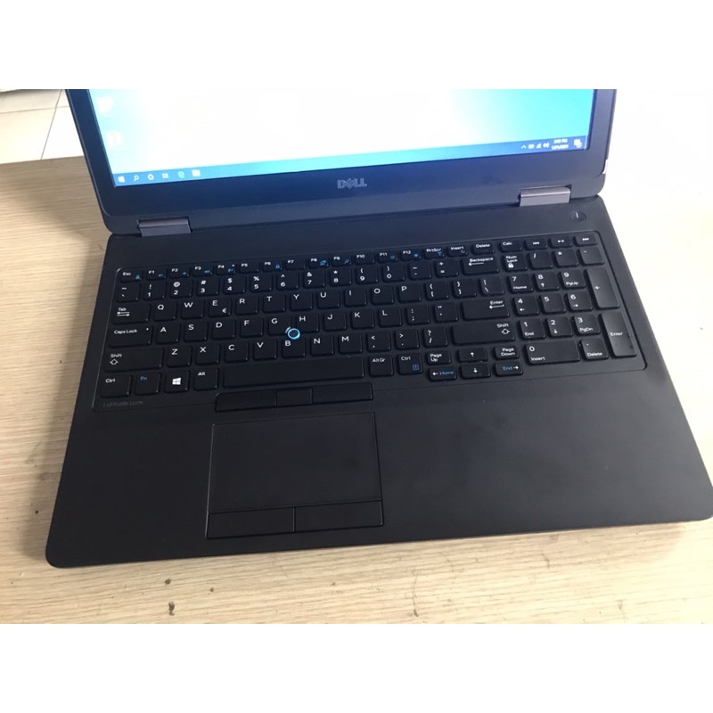 Laptop Dell E5570 core i5, ram 8gb, SSD256, màn 15.6FHD