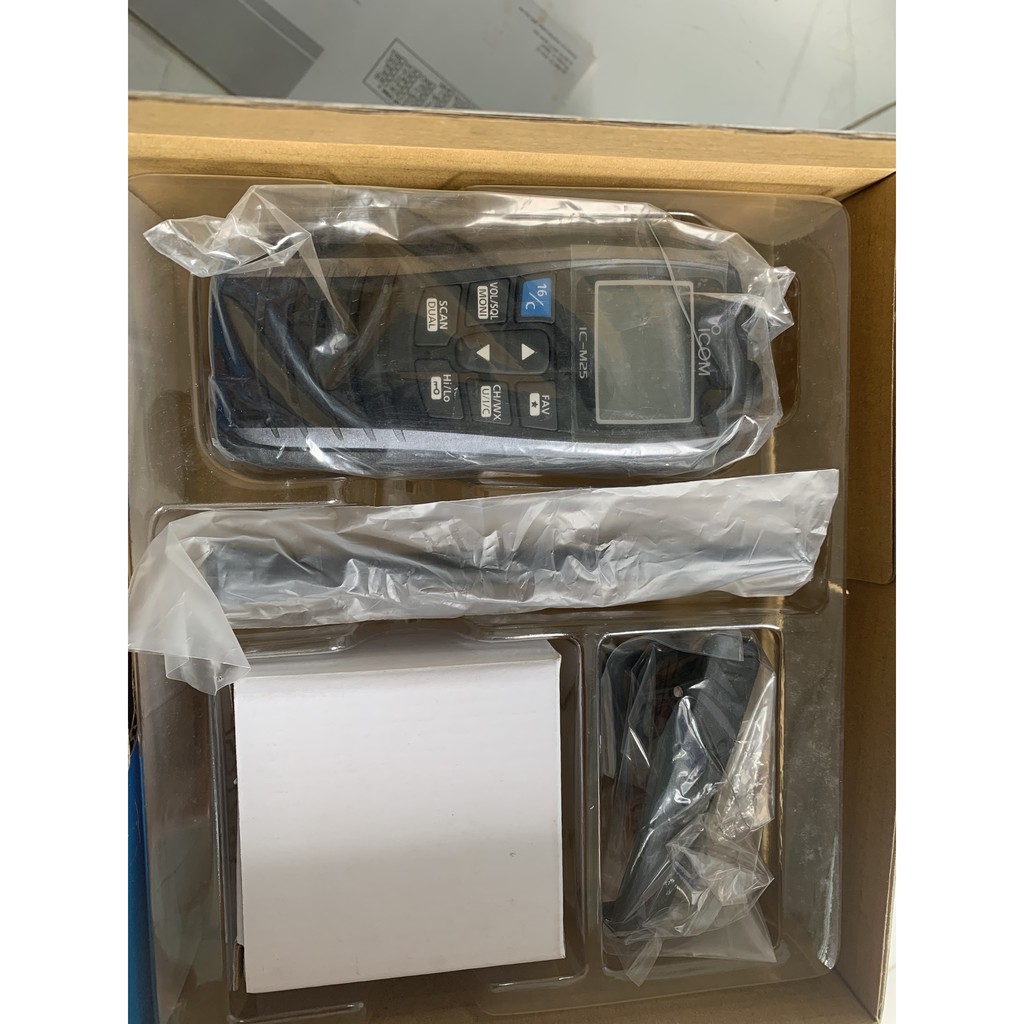 Bộ đàm VHF ICOM IC-M25