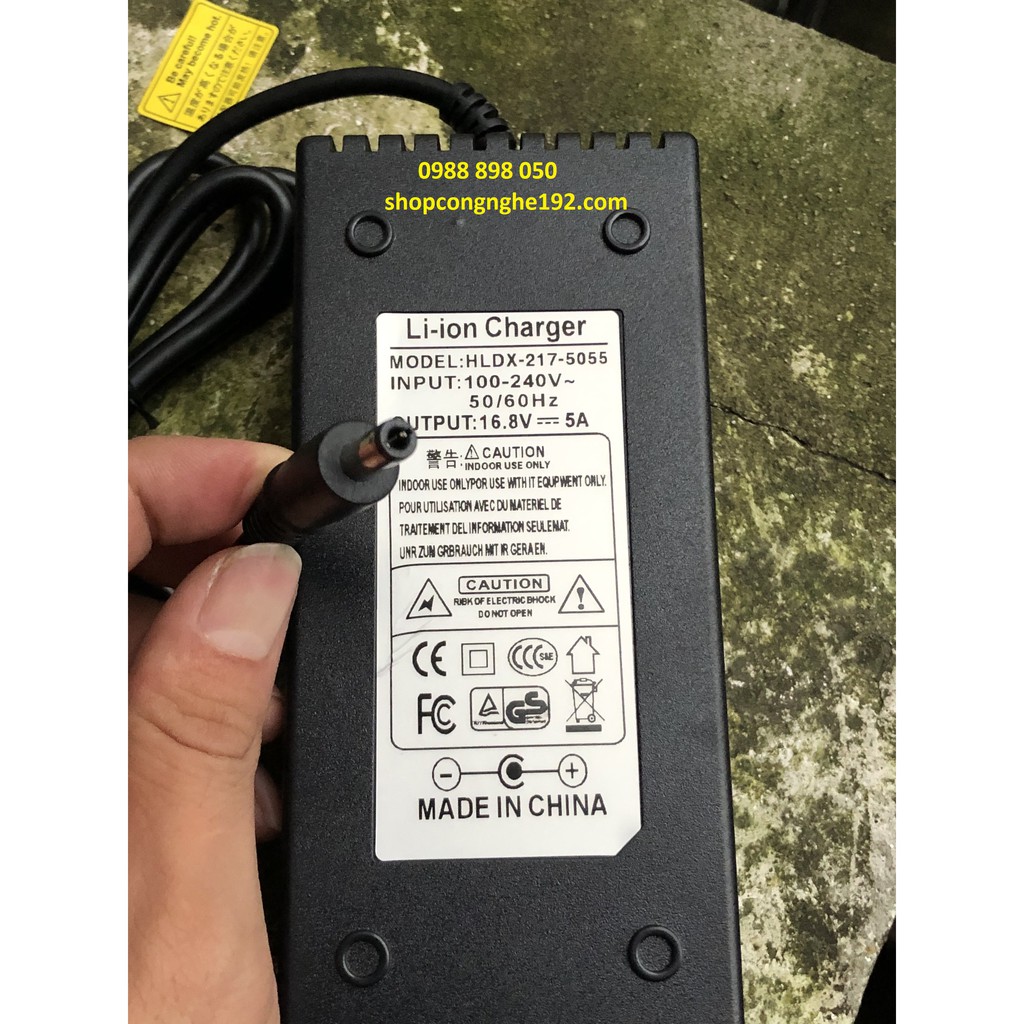 Bộ Sạc Pin 4s lithium-ion 16.8v 5a loại tốt có đèn báo đầy