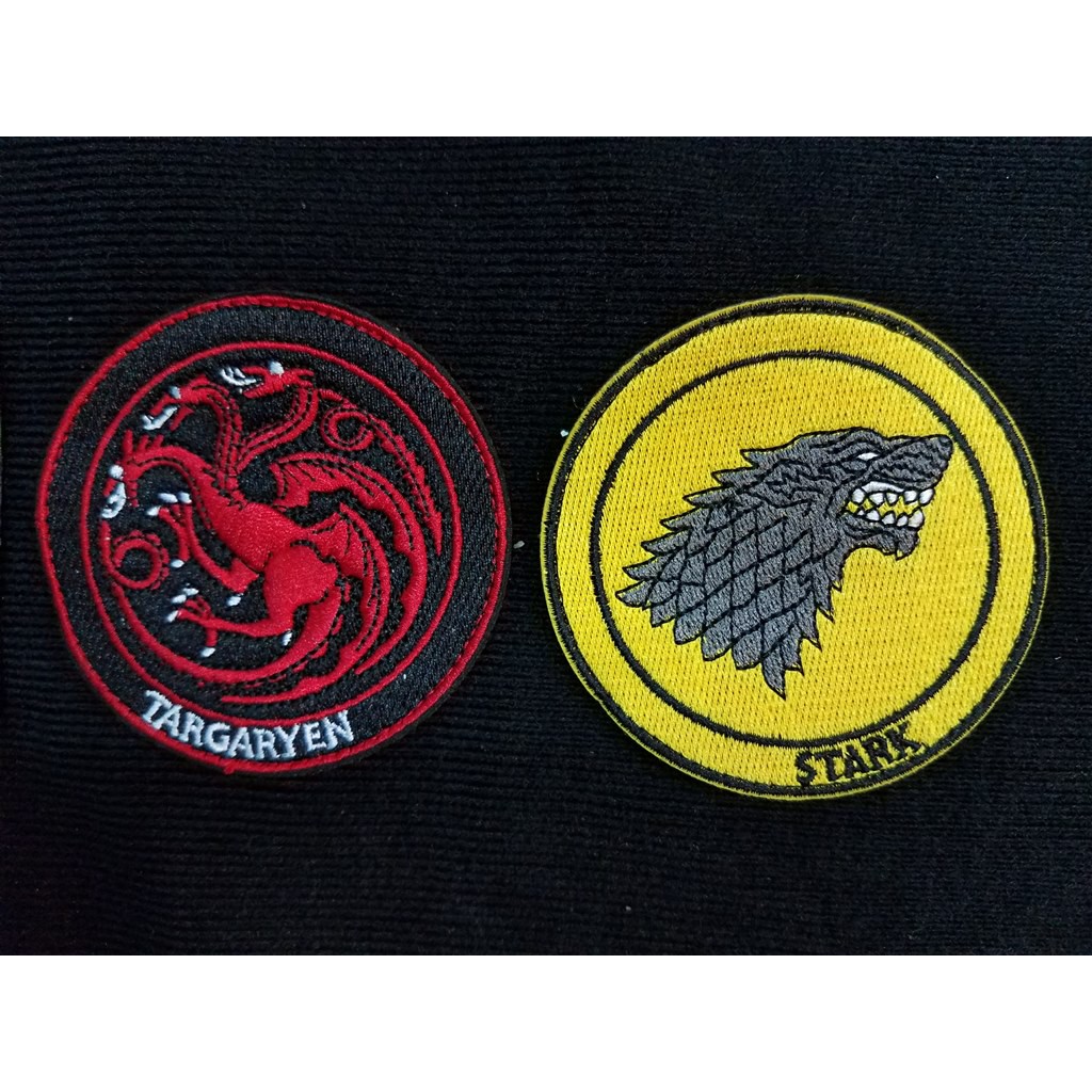 Miếng dán trang trí patch velcro  Trò chơi vương quyền nhà Starks Targaryen, Thỏ cầm sung cực đẹp chất, hình chụp thật