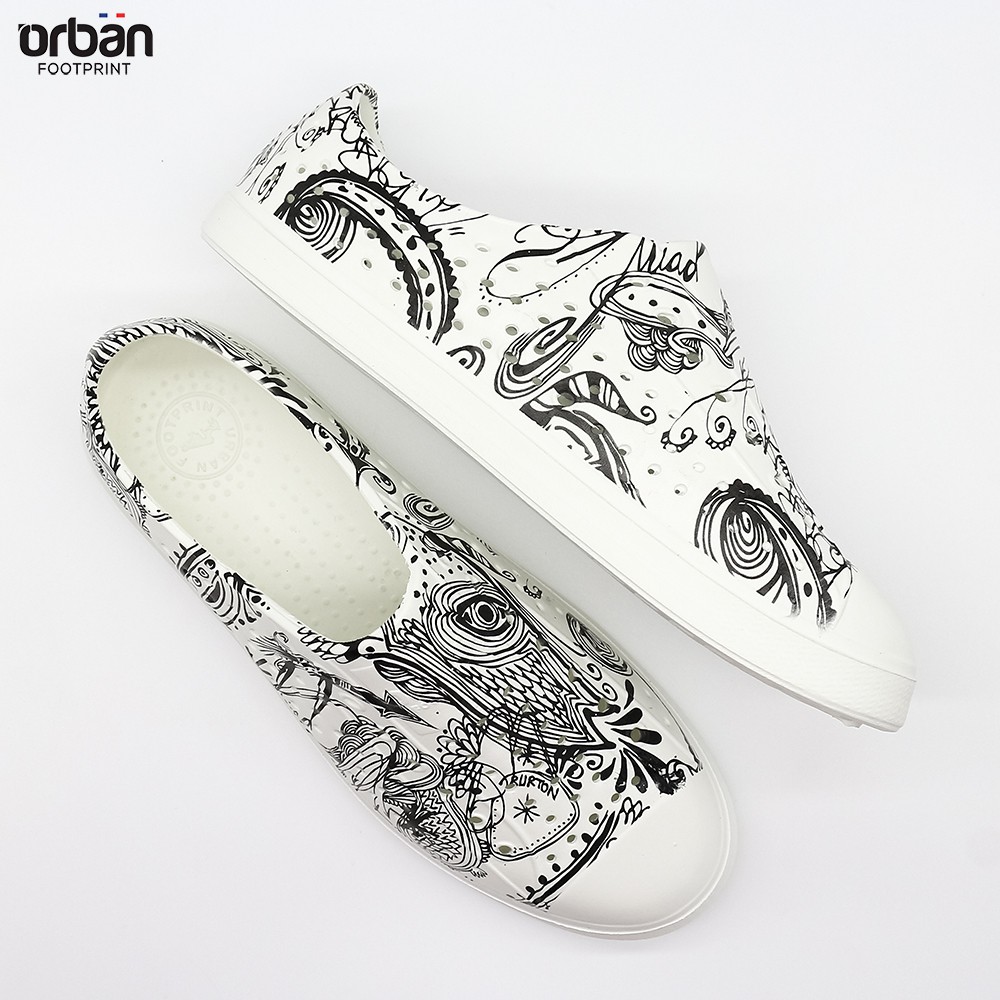Giày Nhựa Slipon Eva Urban Footprint  Lá Đen Chính Hãng