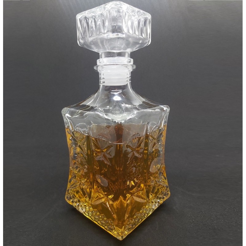 CHAI ĐỰNG RƯỢU- THUỶ TINH MẪU MỚI 750ml