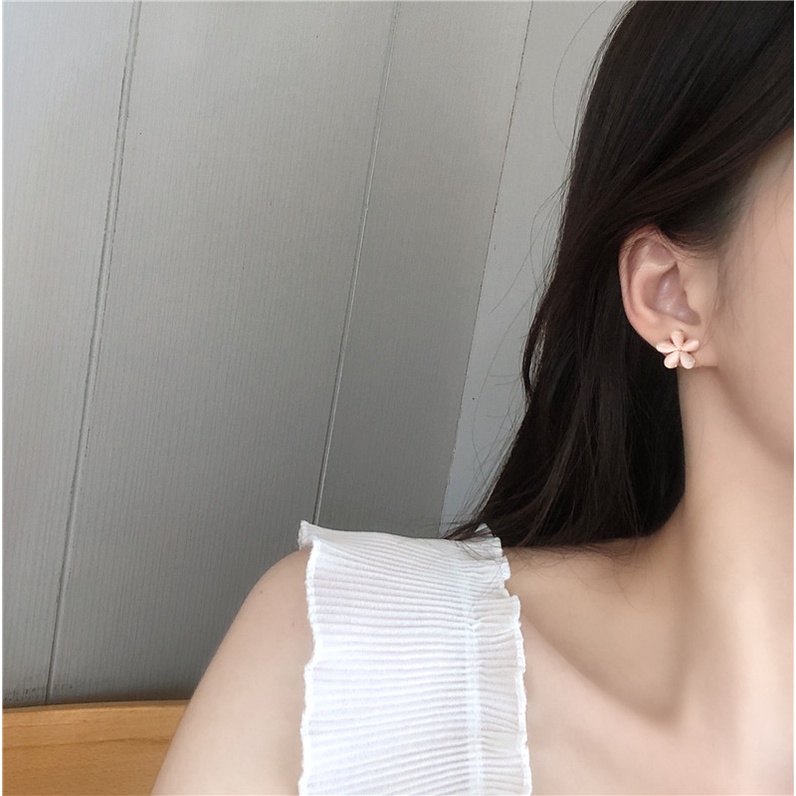 Khuyên tai kẹp không bấm lỗ chốt cố định K029 bằng hợp kim mạ vàng hình bông hoa đính đá dáng ngắn Leous Accessories
