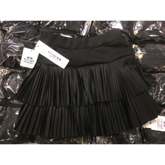 Chân váy tầng xếp li