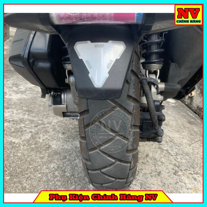 Combo 5 Miếng Dán Phản Quang Givi Chính Hãng PS-GIVI01 - Cảnh Báo An Toàn Cho Xe Máy