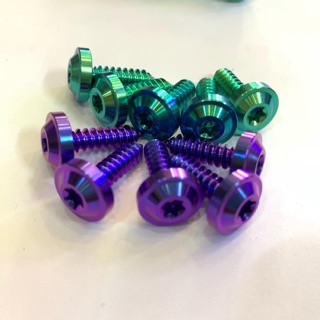 Ốc titan gr5 4x16 xoắn bắt dàn áo honda vario click vision air blade winner