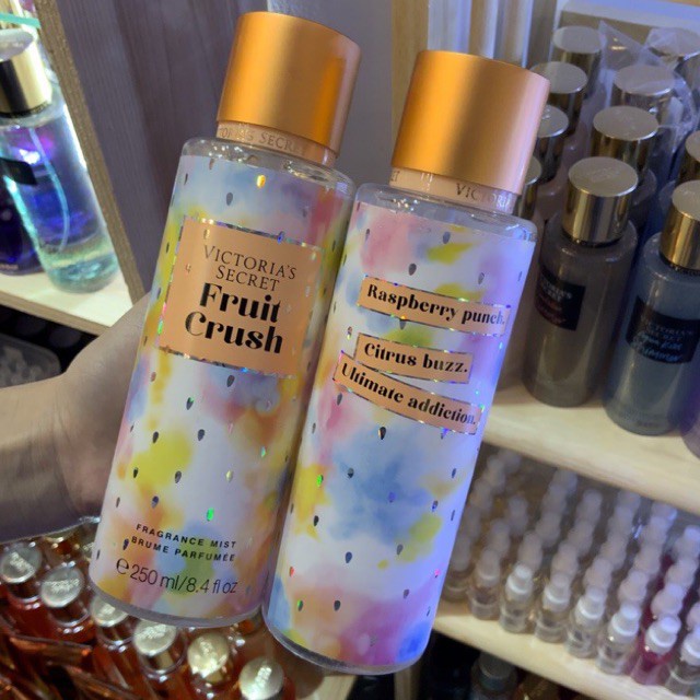 Xịt thơm toàn thân Victoria's Secret Fruit Crush