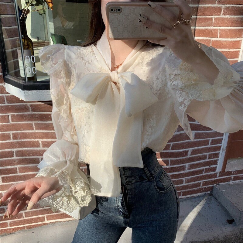 [SẴN] ✨ ÁO KIỂU THẮT NƠ VIỀN REN VAI 🎀[Có Ảnh Thật]🎀 MÀU BE PHONG CÁCH VINTAGE NHẸ NHÀNG DỄ THƯƠNG | BigBuy360 - bigbuy360.vn