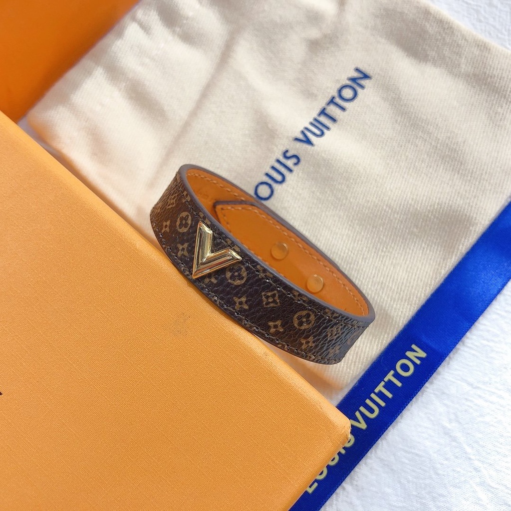 LOUIS VUITTON Vòng Tay Lv Chất Liệu Thép Titan