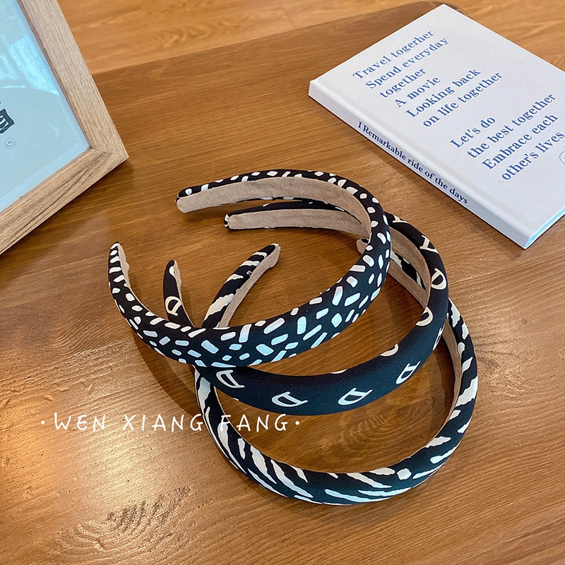 Băng Đô Cài Tóc Rửa Mặt Họa Tiết Ngựa Vằn Retro Hong Kong