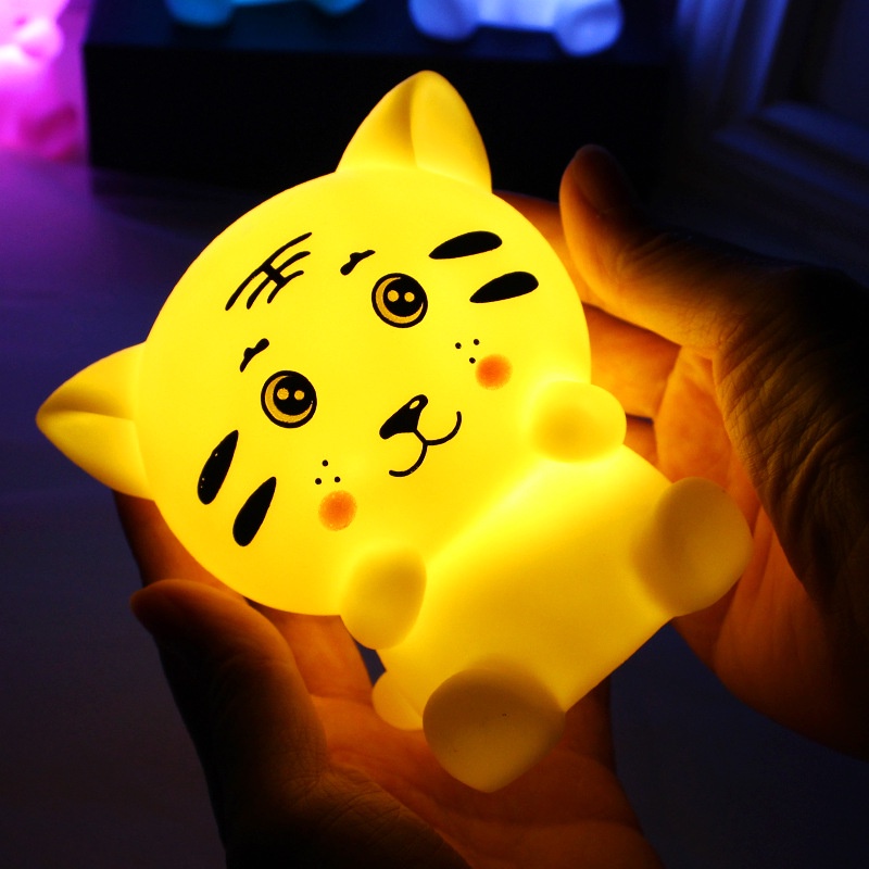 Đèn Ngủ Bóng LED 3D Hình Hổ Hoạt Hình Sáng Tạo Trang Trí Phòng Ngủ/Phòng Bé Có Nút Nguồn Pin