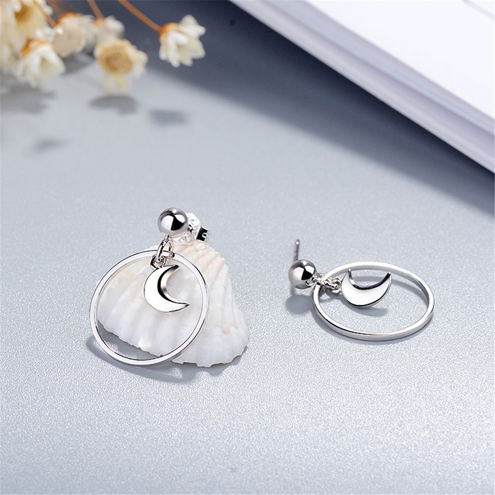 Hoa tai hình tròn thiết kế mặt trăng xinh xắn phong cách Hàn Quốc