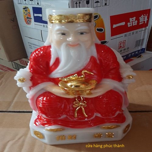 Thần tài ông địa đỏ