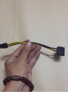 Cáp chuyển sata sang 6 pin