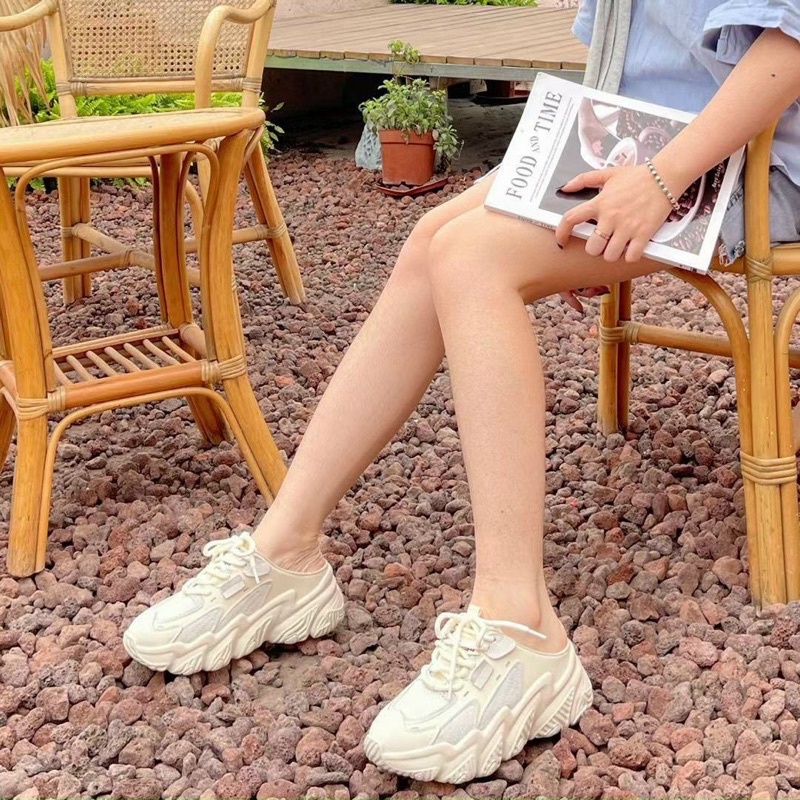 Sục thể thao Daimija siêu nhẹ