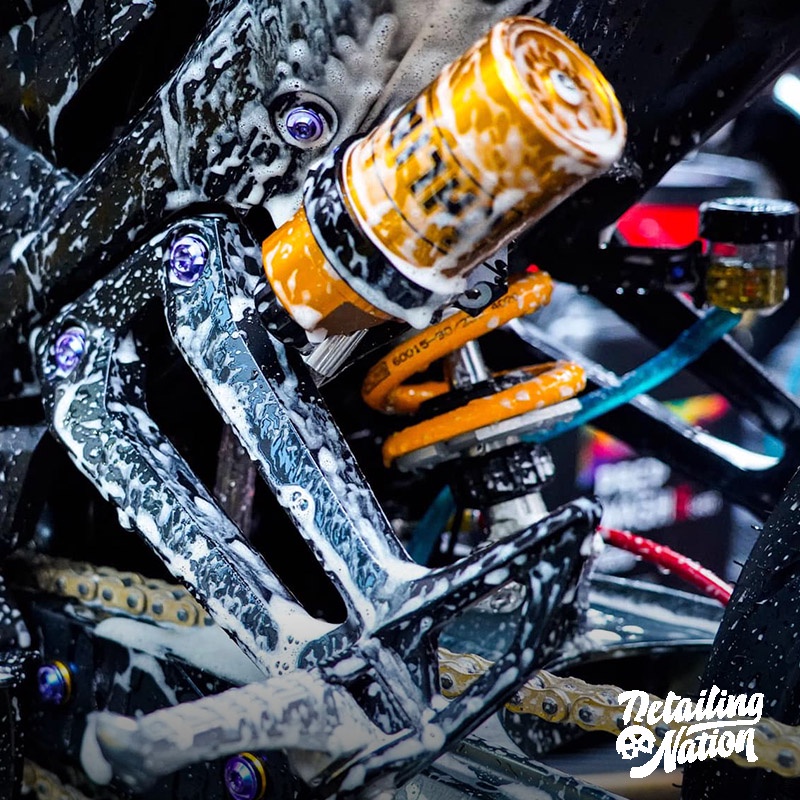 Xà Phòng Rửa Xe 2-in-1 Chứa Wax Chemical Guys Extreme Bodywash + Wax Nước Rửa Xe Chính Hãng USA 473ml