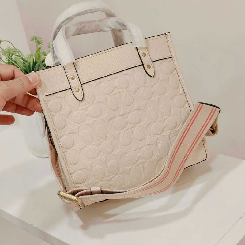 Túi Coach field tote 22 C4829