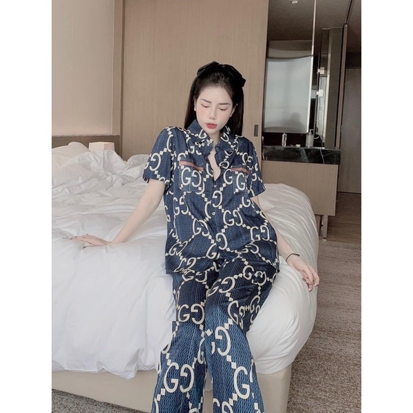 Bộ pijama cổ sơ mi gucci