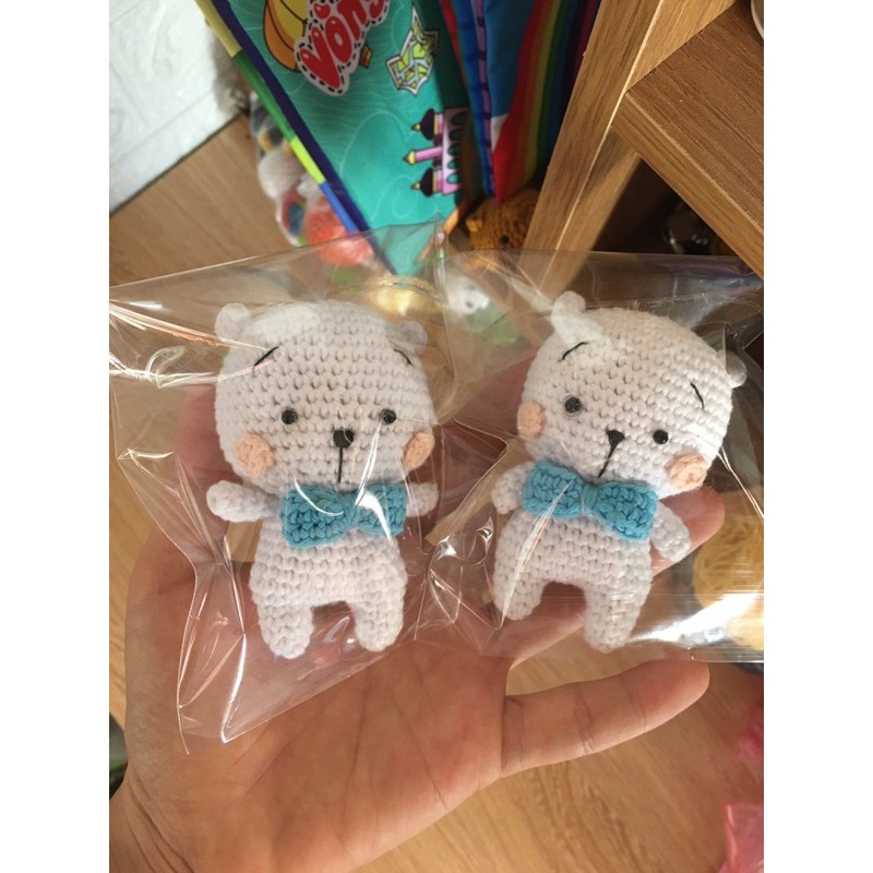 [Thú bông len] Gấu trắng đeo nơ