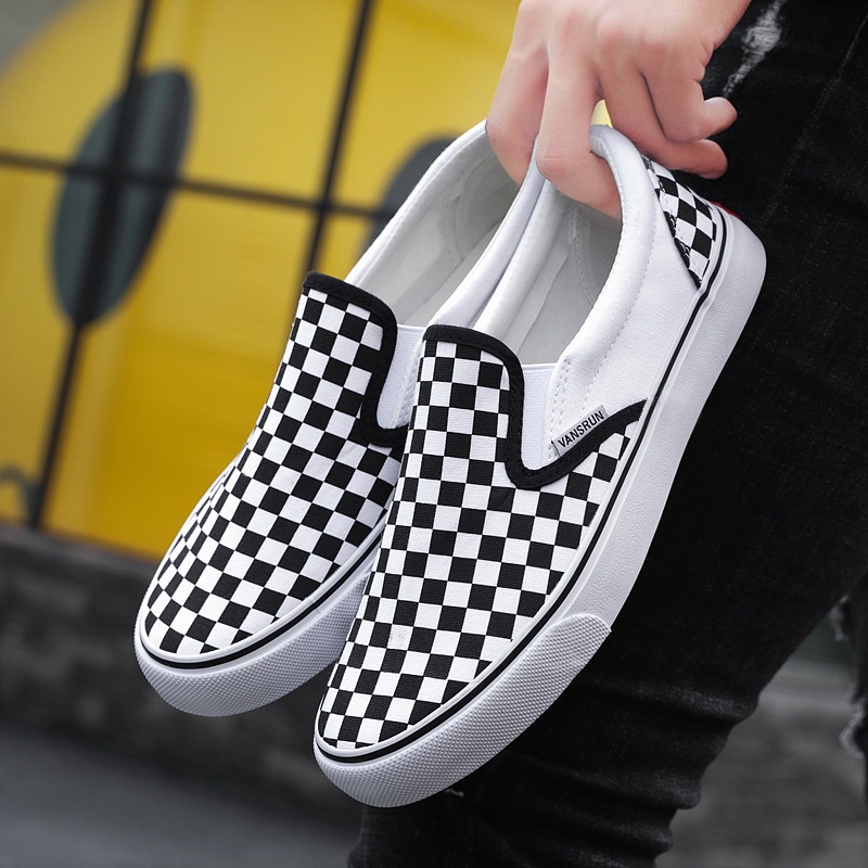 GIÀY THỂ THAO DÁNG SLIP ON TEM FASHION CÓ ẢNH THẬT KÈM THEO GIÁ RẺ