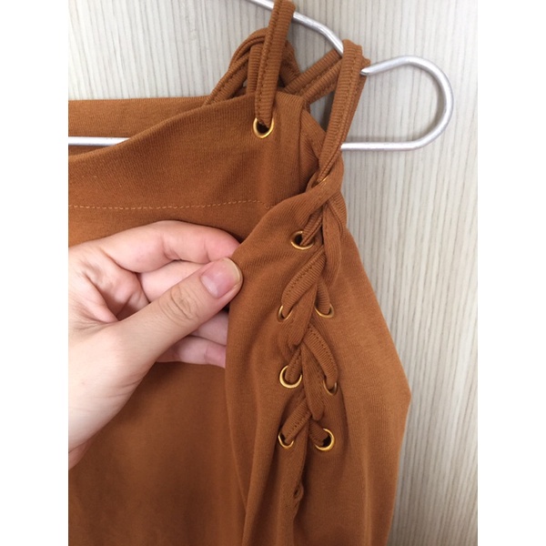 Áo trễ vai đan tay