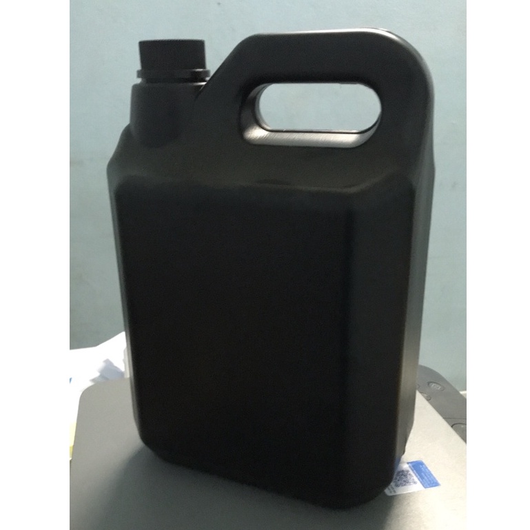 Can nhựa 5 lít , can nhựa HDPE đựng hóa chất, nắp màu ngẫu nhiên - màu trắng