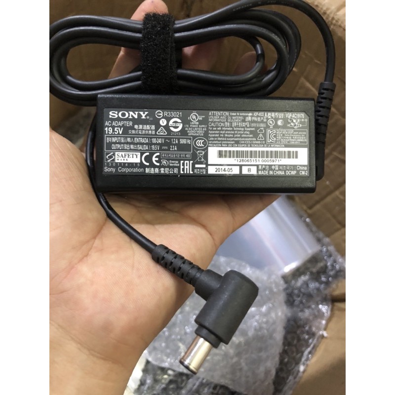 sạc máy tính laptop sony 19.5v 2.3a zin theo máy chính hãng