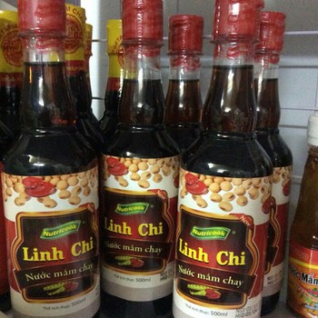 Nước mắm chay Linh Chi 500ml