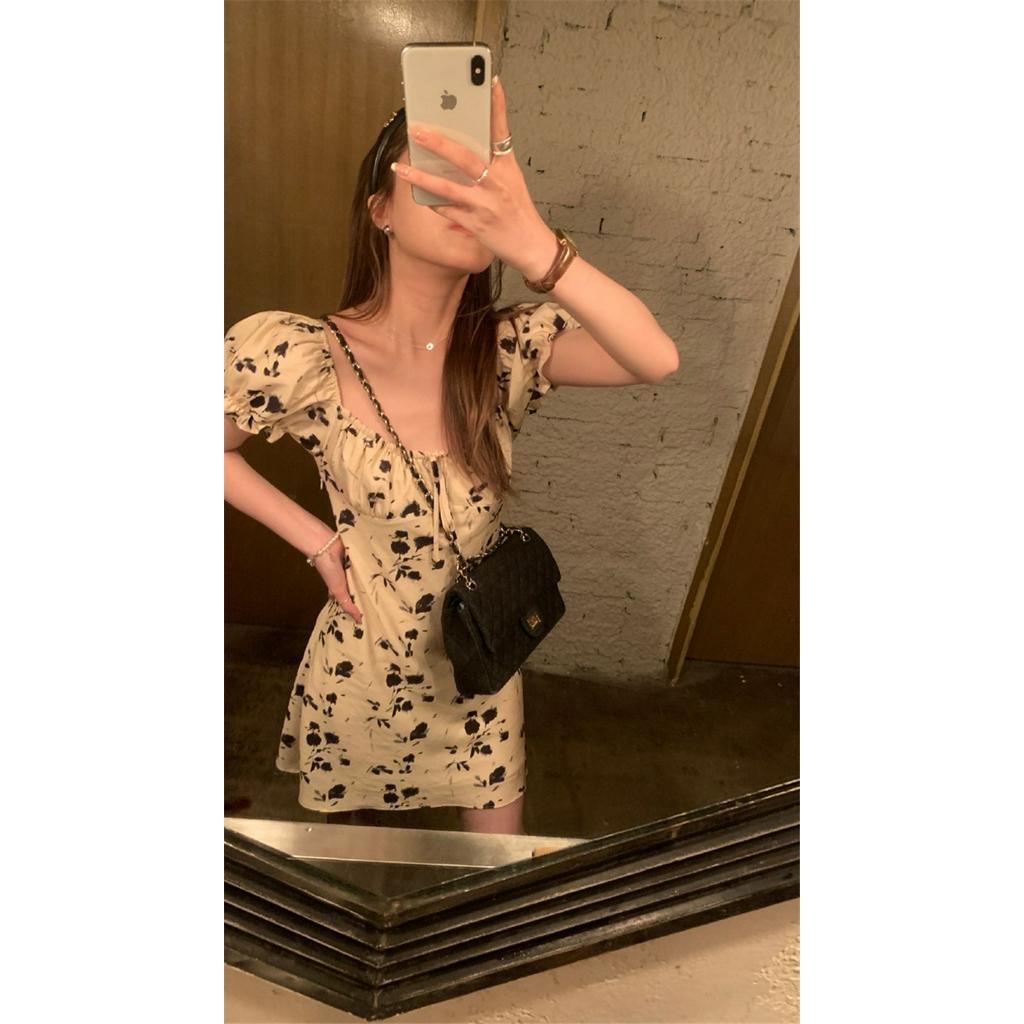 Đầm Hoa Cổ Vuông Cột Dây Dáng Ôm Thời Trang Quyến Rũ 64296